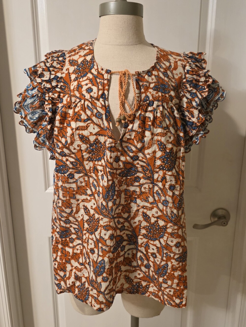 Love The Label Blouse Size Medium